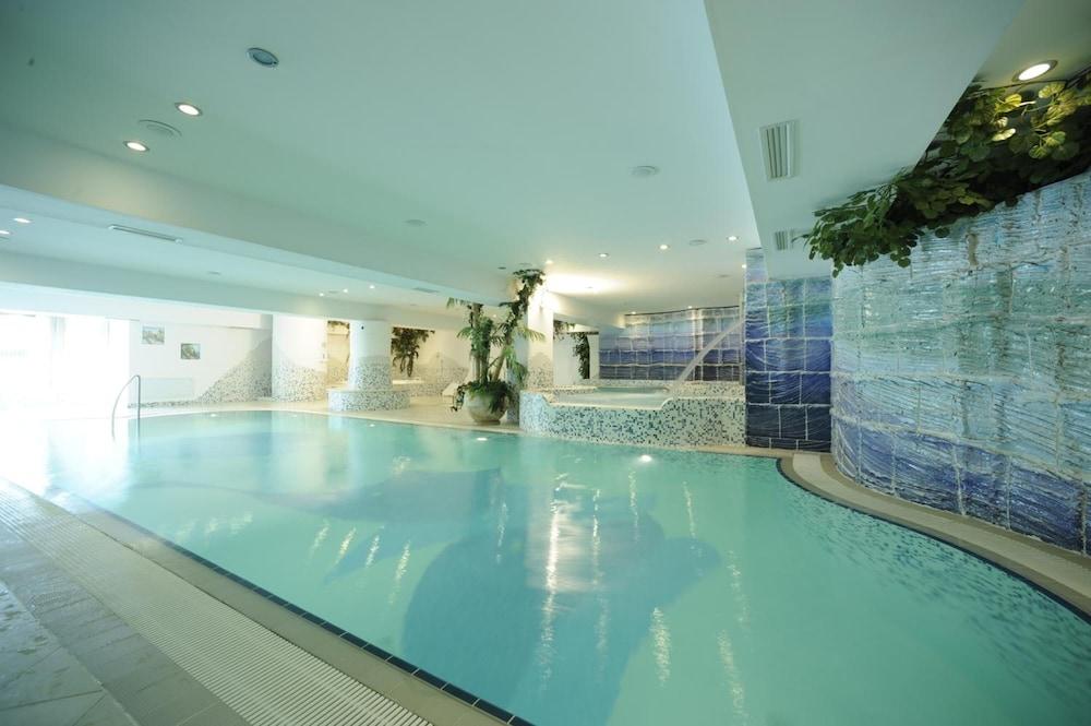 Luna Wellness Hotel فولجاريدا المظهر الخارجي الصورة
