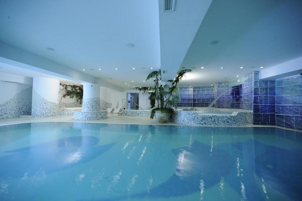 Luna Wellness Hotel فولجاريدا المظهر الخارجي الصورة